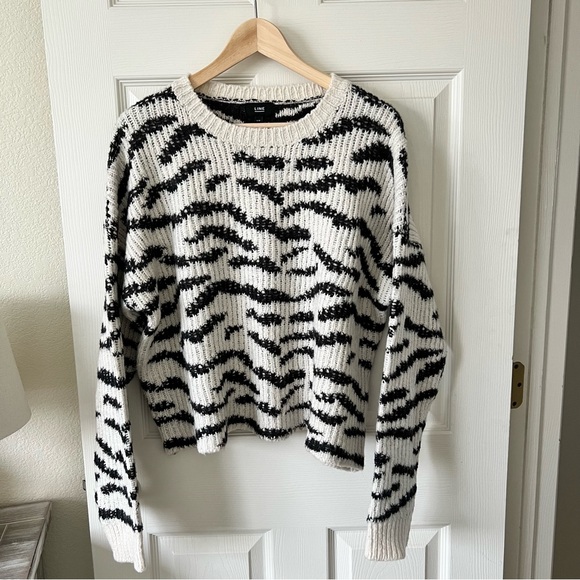 Line the Label Zebra Striped Black White Sweater Size L Round Neck Cotton Alpaca - Picture 6 of 15